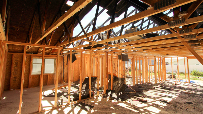 Who To Contact for Residential Fire Damage Restoration