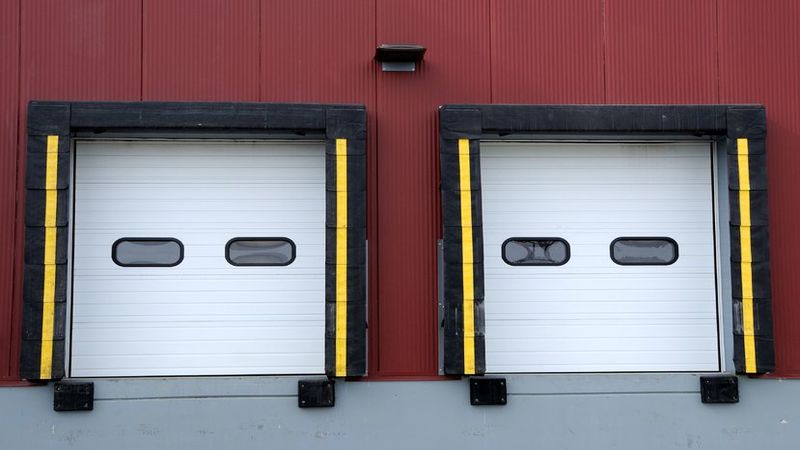 Enhance Your Home’s Look With New Garage Door Installation in Englewood, FL