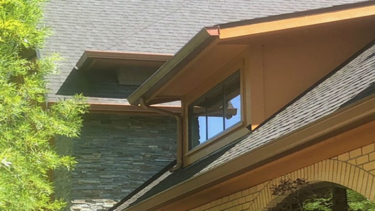 Reasons to Let Professionals Perform a Home Gutter Replacement in Bremerton